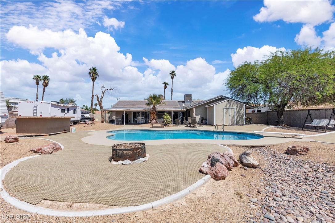 3845 South Torrey Pines Drive