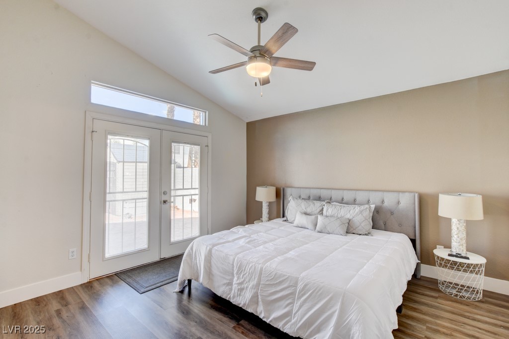 9204 Sapphire Point Avenue