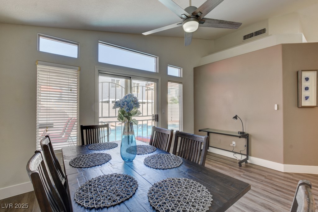 9204 Sapphire Point Avenue