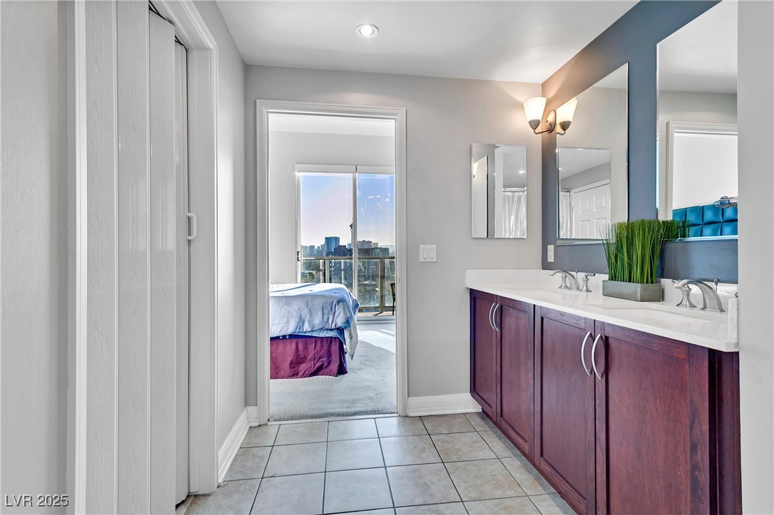 150 Las Vegas Boulevard 1711