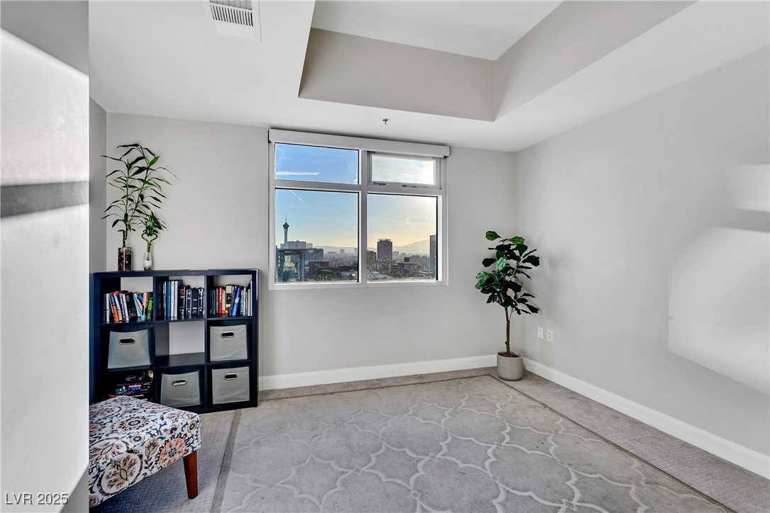 150 Las Vegas Boulevard 1711