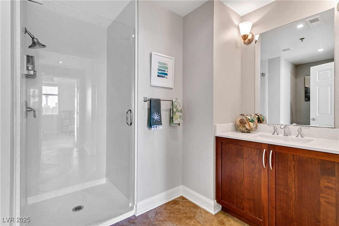 150 Las Vegas Boulevard 1711