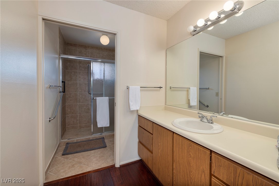 4219 East Pinecrest Circle