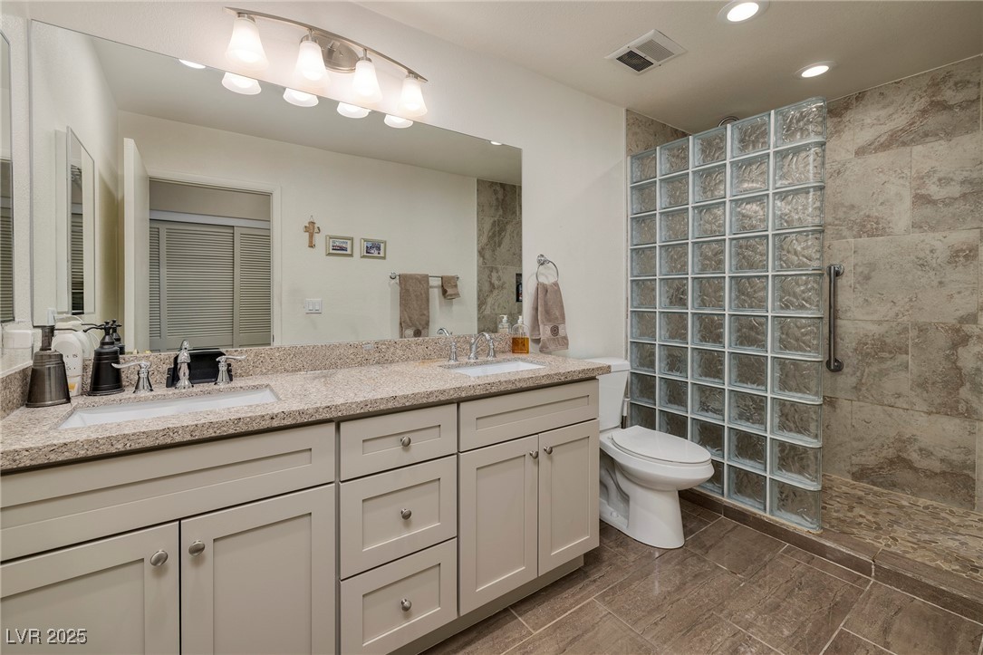 4219 East Pinecrest Circle