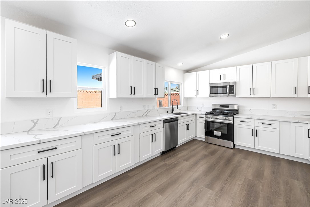 404 Vassar Lane
