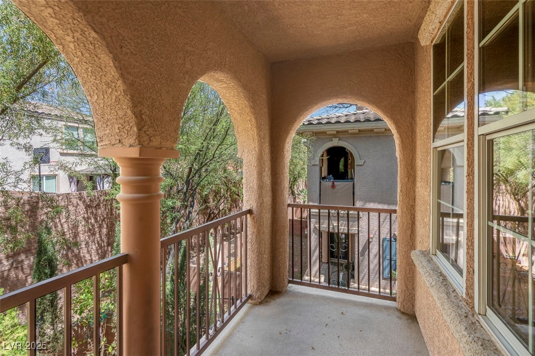 9975 Sand Key Street