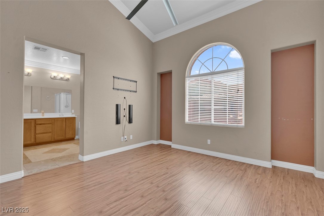 9975 Sand Key Street