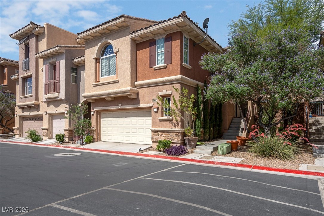 9975 Sand Key Street