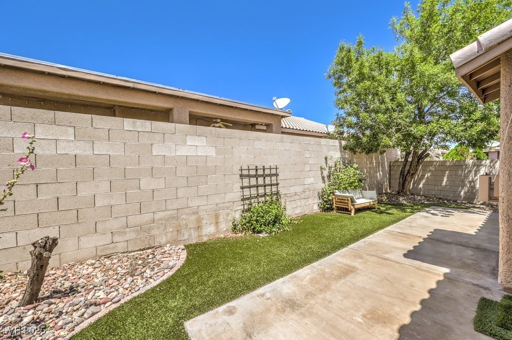 201 Teller Street