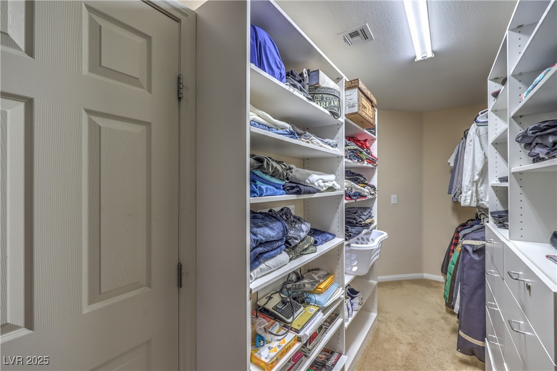 6546 American Flower Street