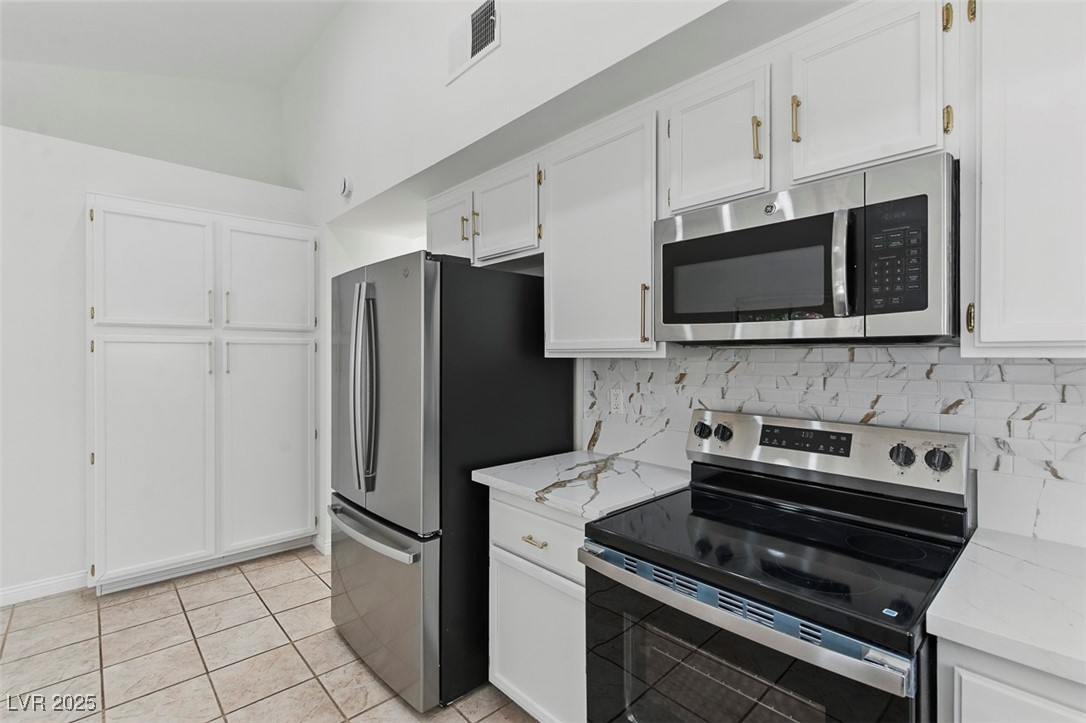 9116 Cypress Point Way