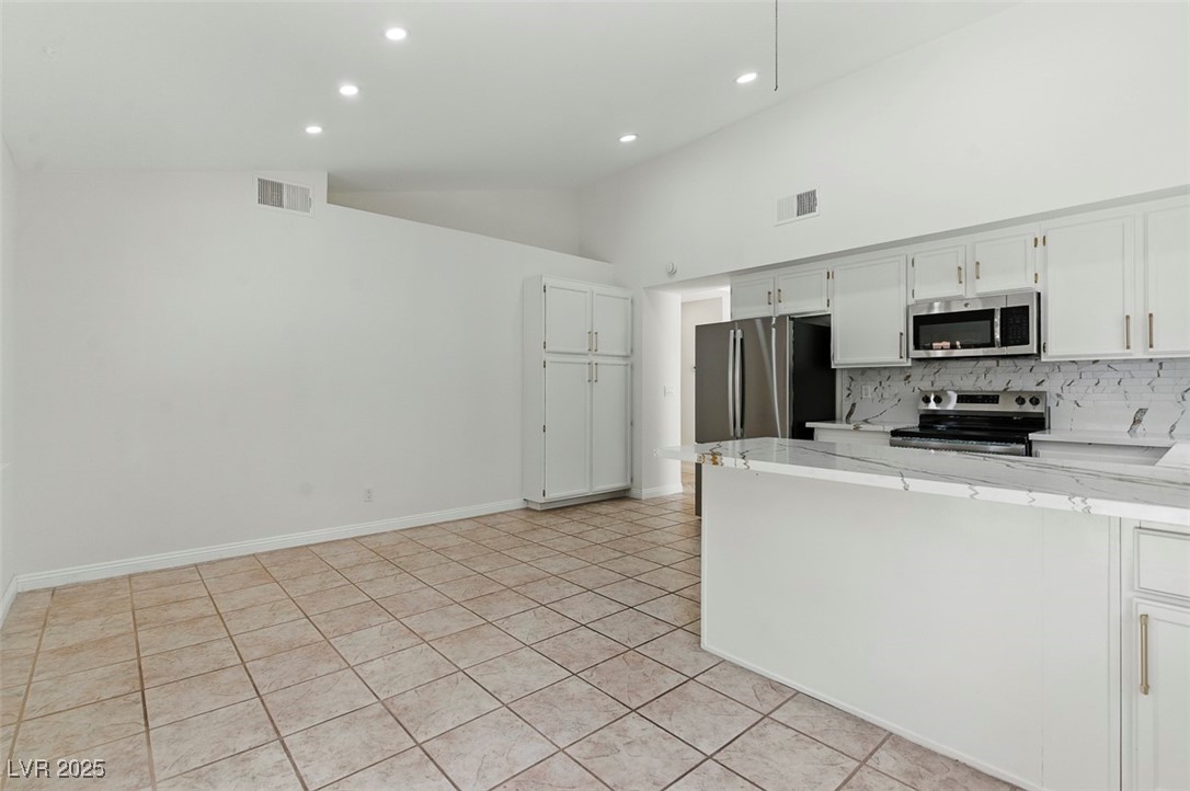 9116 Cypress Point Way