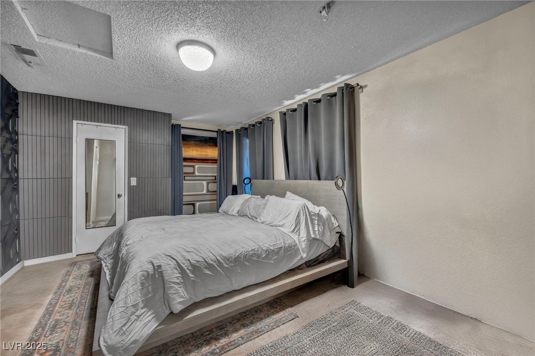 2200 South Fort Apache Road 2041