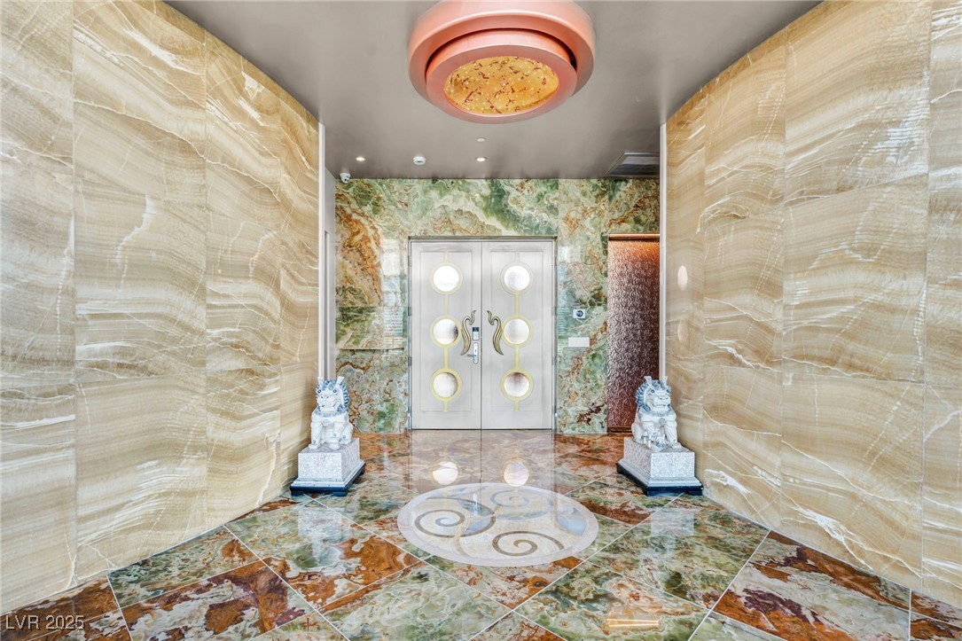 4525 Dean Martin Drive 2503