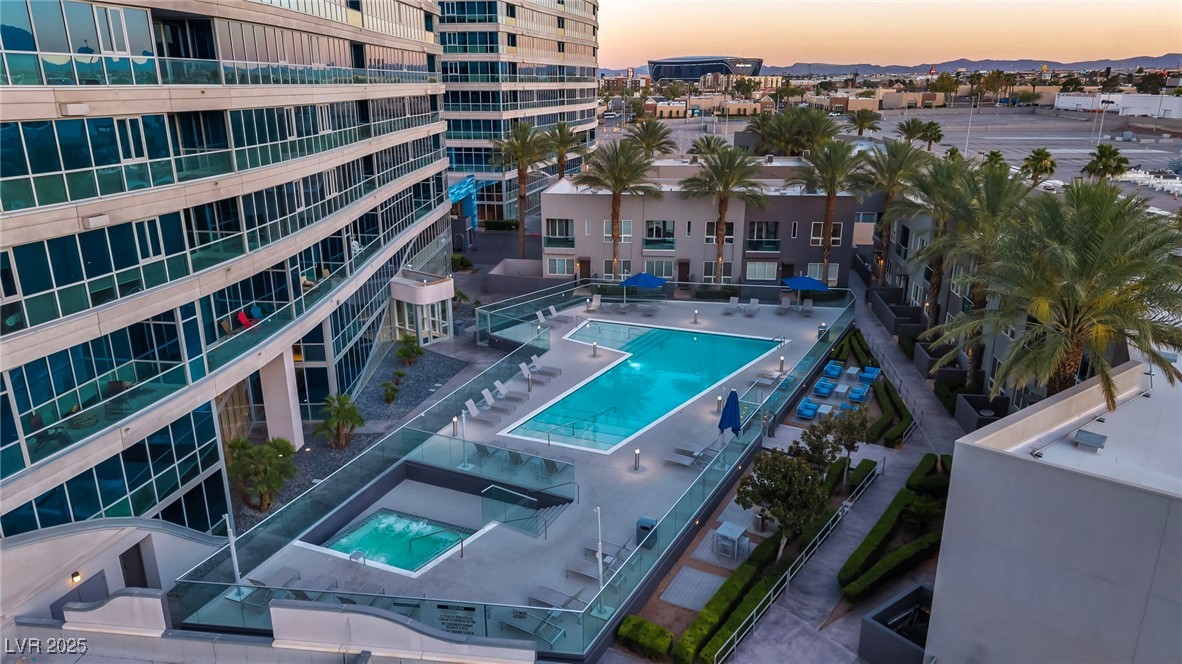 4525 Dean Martin Drive 2503