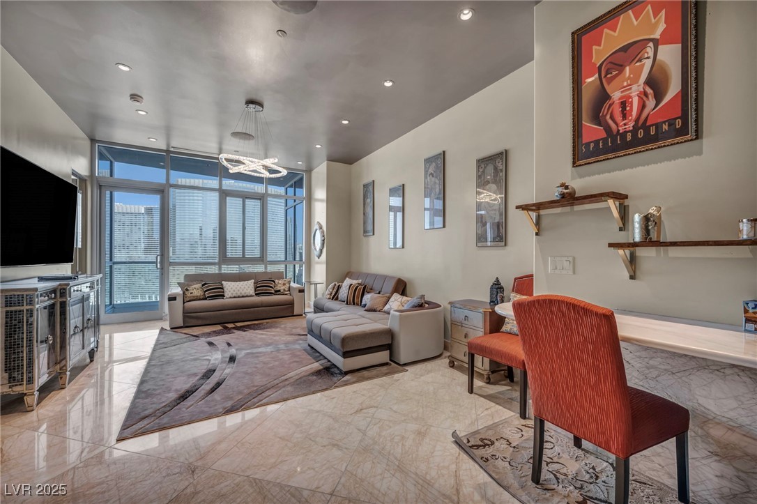 4525 Dean Martin Drive 2503