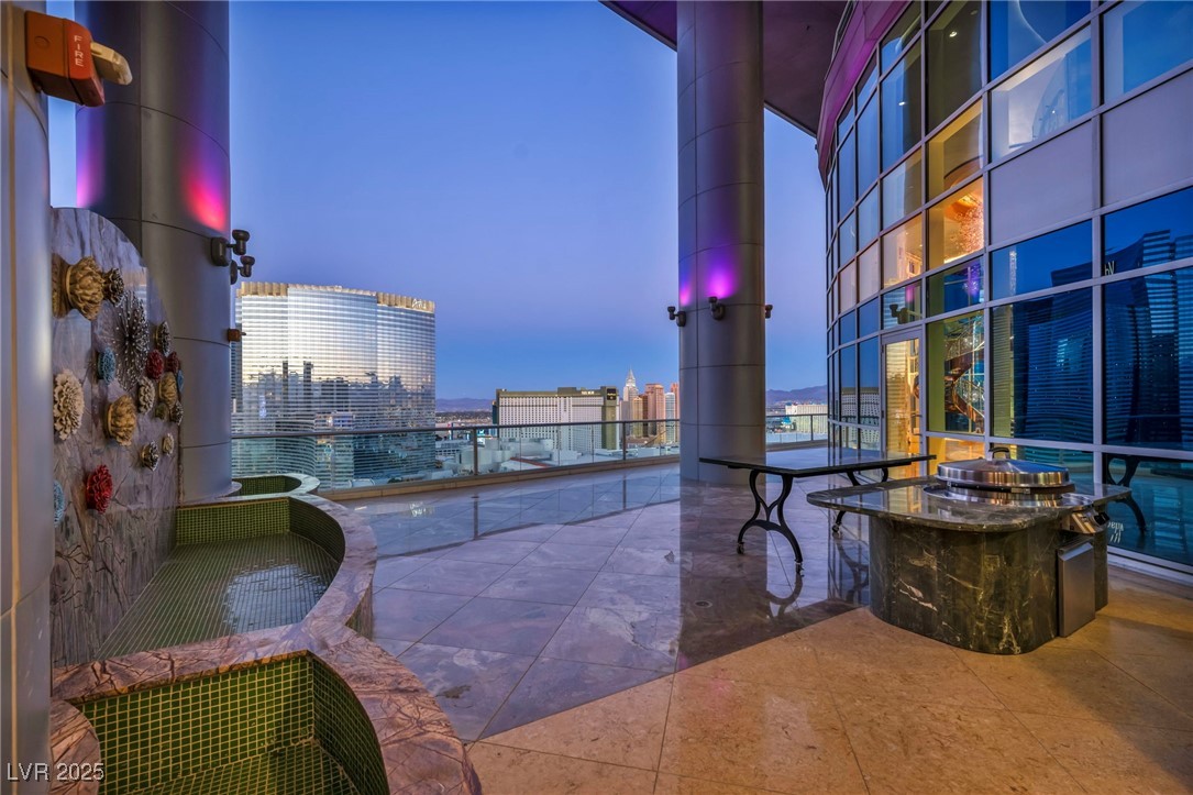 4525 Dean Martin Drive 2503