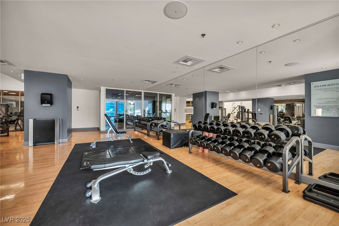 4525 Dean Martin Drive 2503