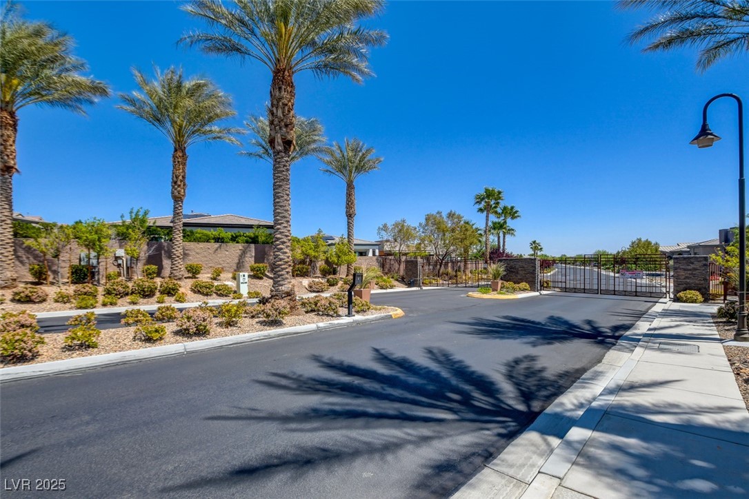 8550 Lost Pony Street