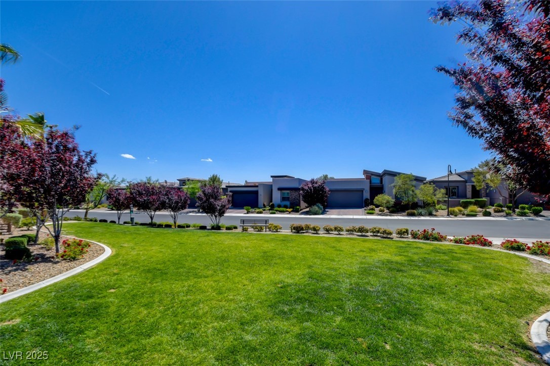 8550 Lost Pony Street