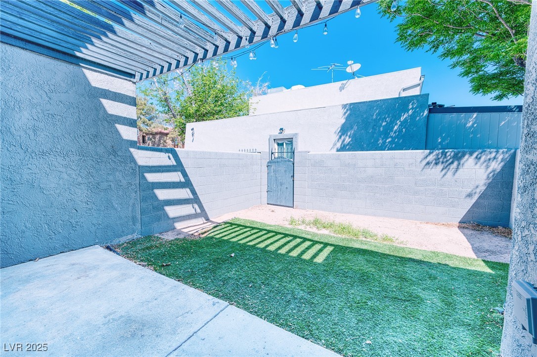 1326 North Jones Boulevard