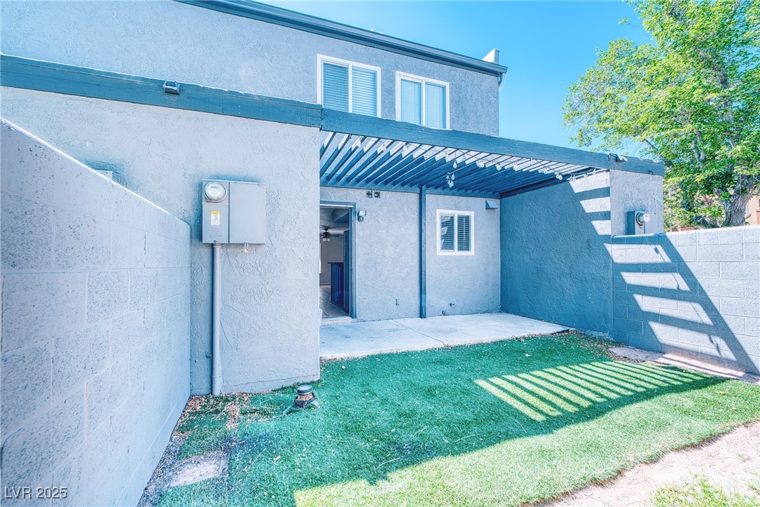 1326 North Jones Boulevard