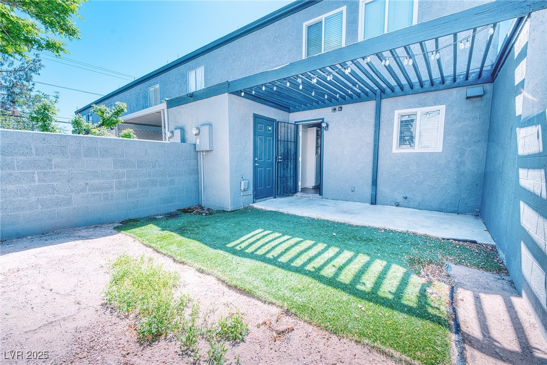 1326 North Jones Boulevard