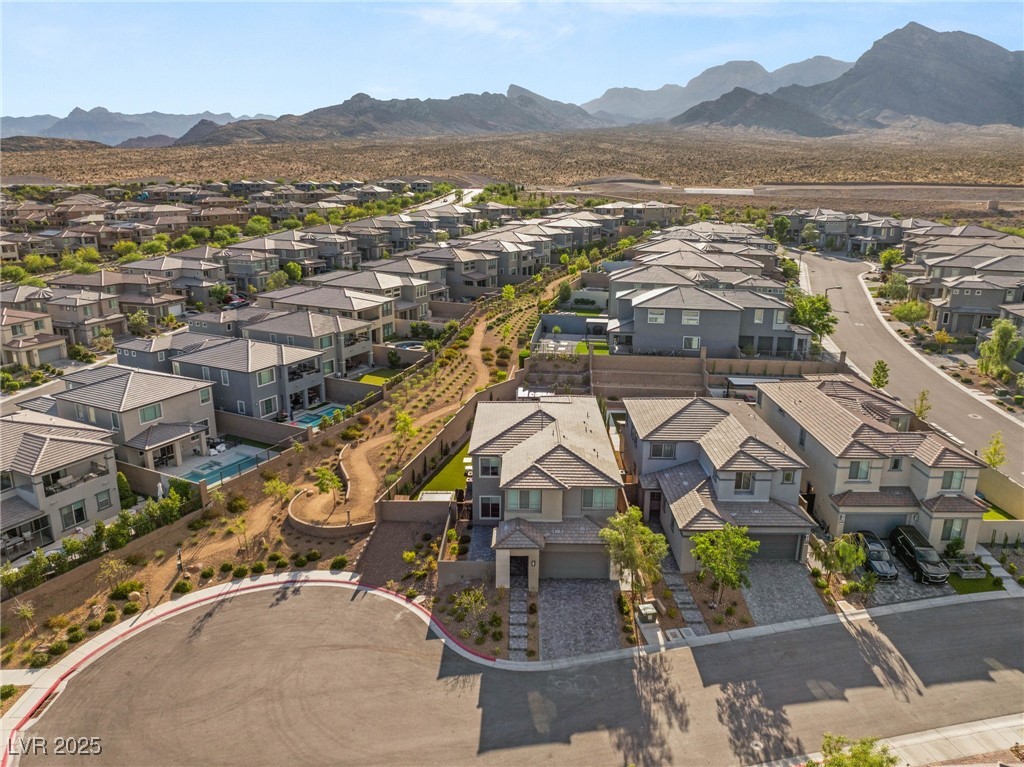 389 Red Feather Peak Court