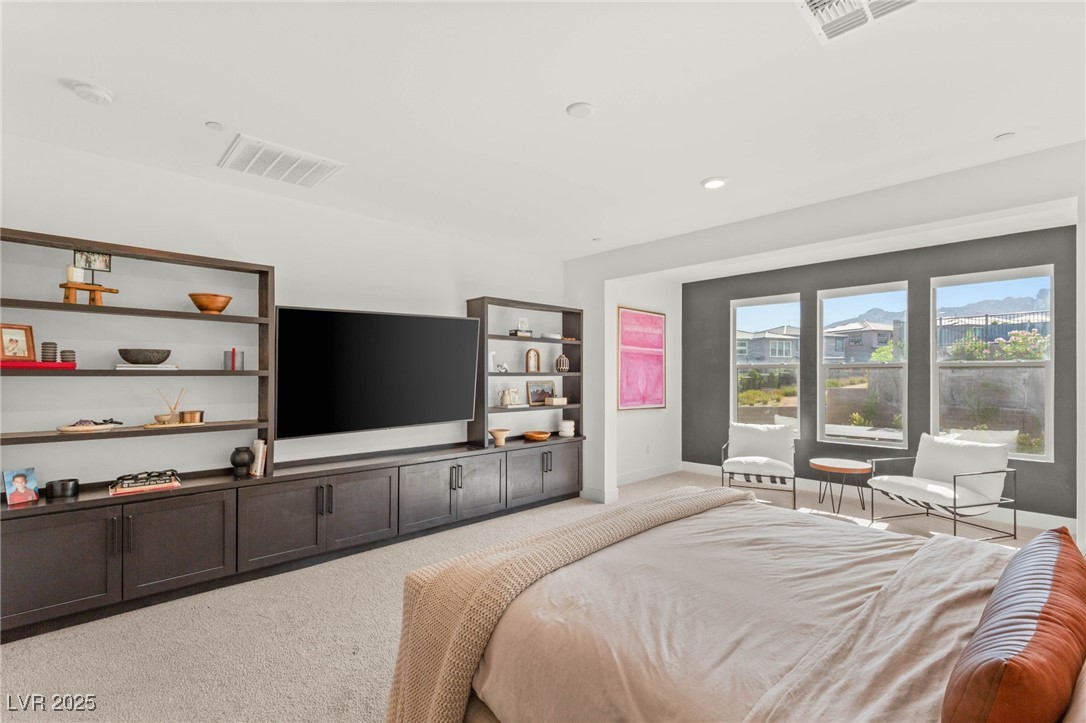 389 Red Feather Peak Court