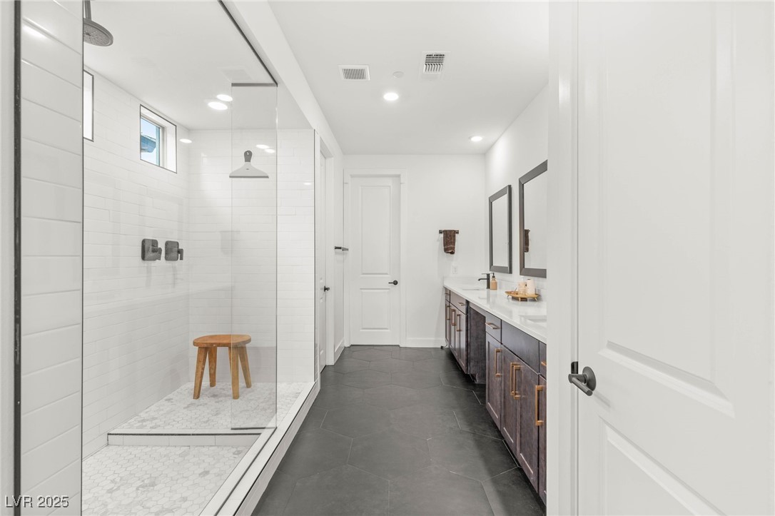 389 Red Feather Peak Court