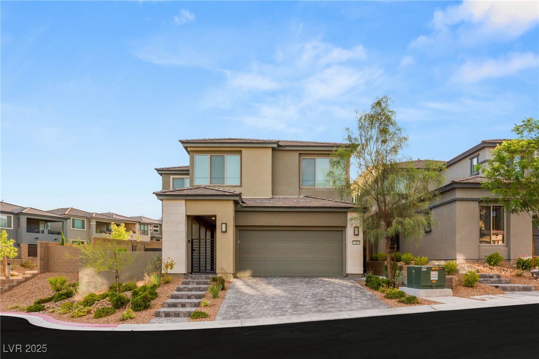 389 Red Feather Peak Court