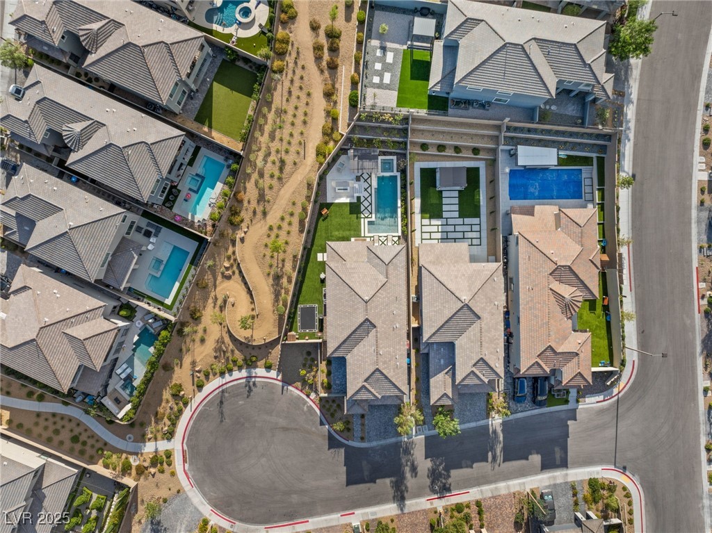389 Red Feather Peak Court