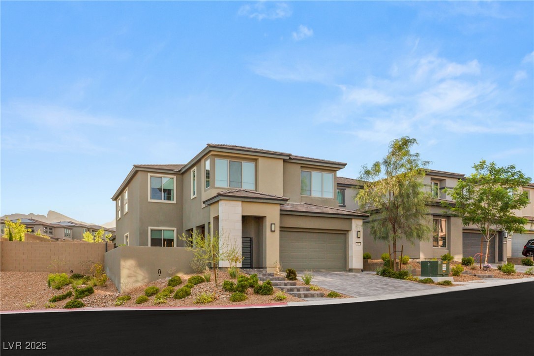 389 Red Feather Peak Court