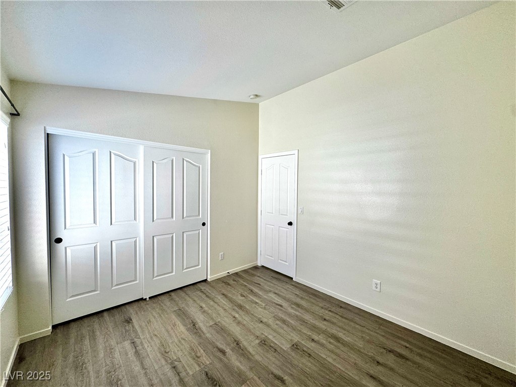 9344 Gray Duck Court