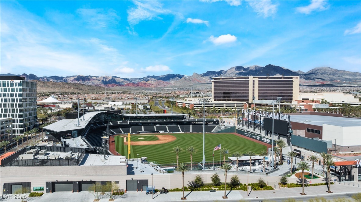 10037 Summer Oak Lane 102