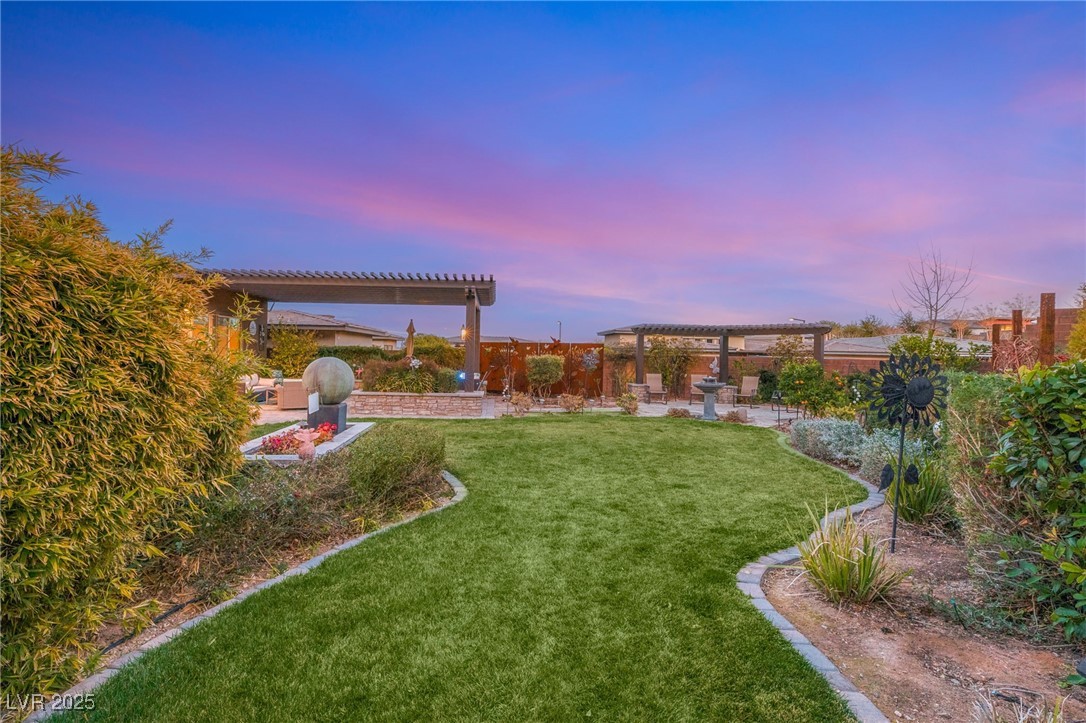 10179 Emerald Sunset Court