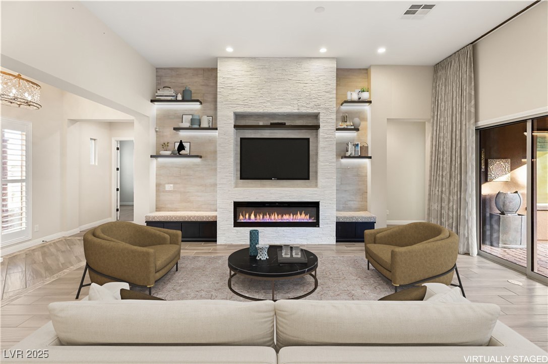 10179 Emerald Sunset Court