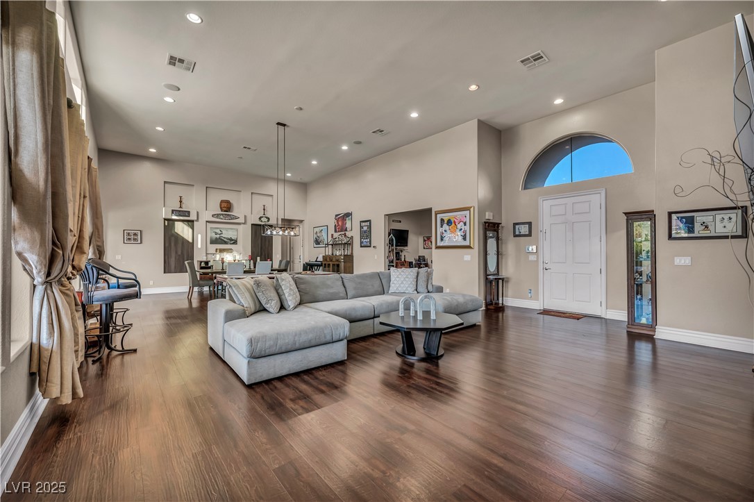 7670 Frittata Avenue