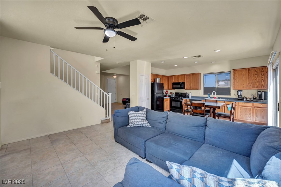 8421 Cheerful Brook Avenue