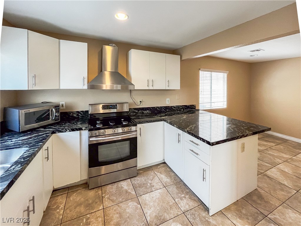 8009 James Grayson Drive