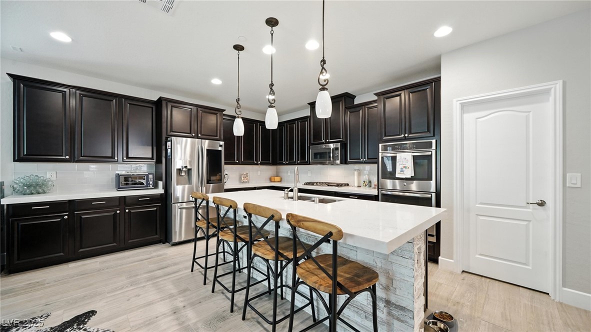 2828 Shadows Edge Court