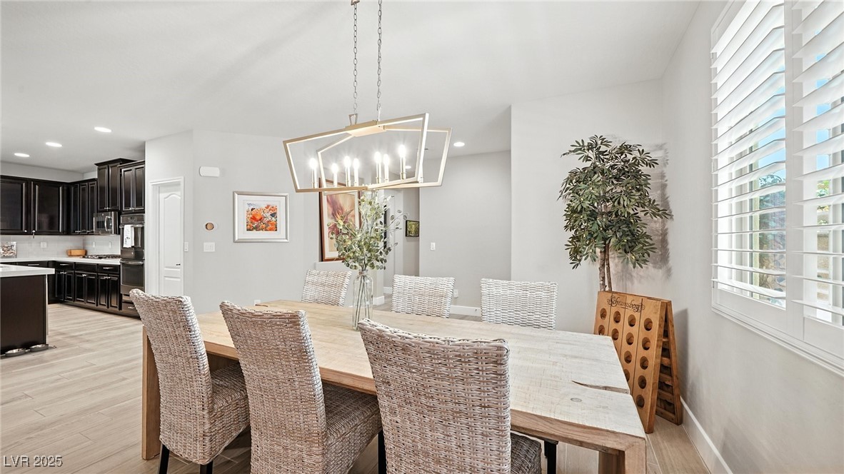 2828 Shadows Edge Court