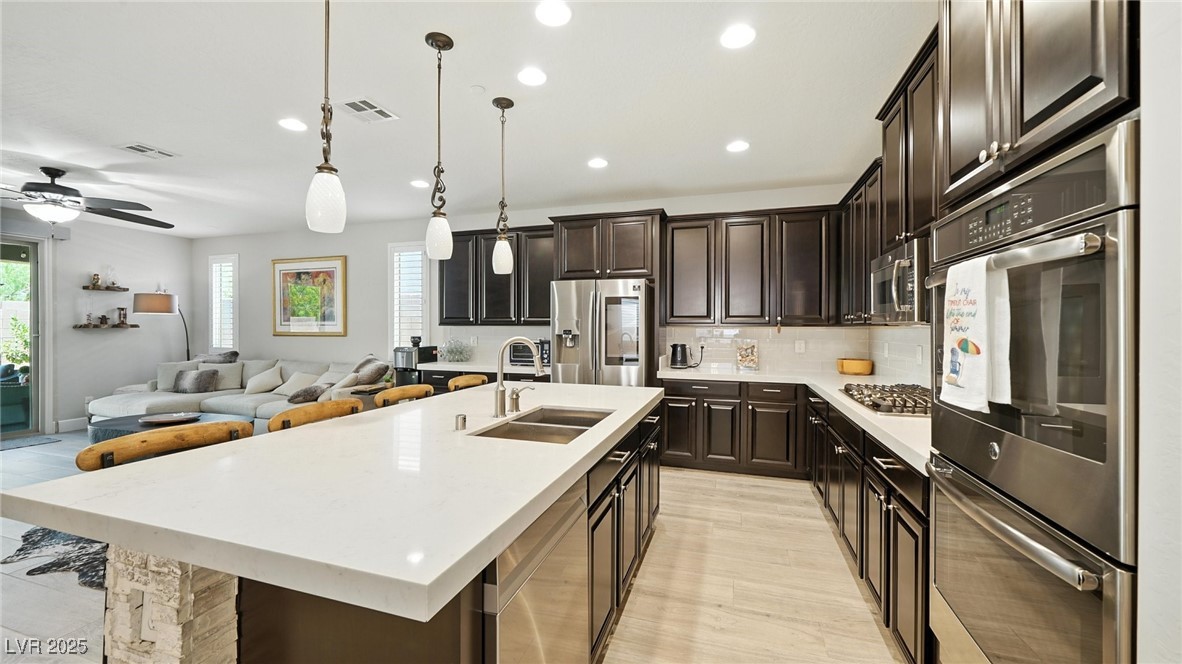 2828 Shadows Edge Court