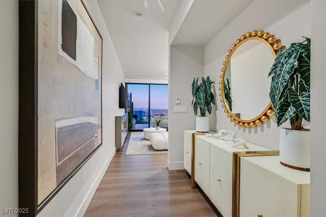 807 Magnum Cliff Court