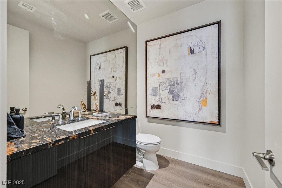 807 Magnum Cliff Court