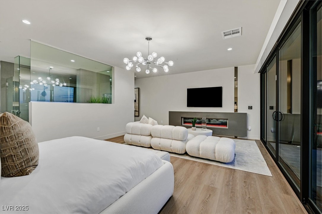 807 Magnum Cliff Court