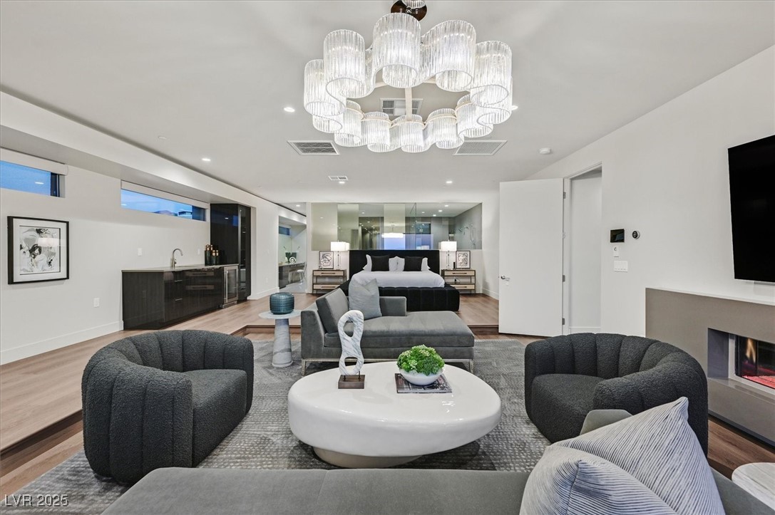 807 Magnum Cliff Court