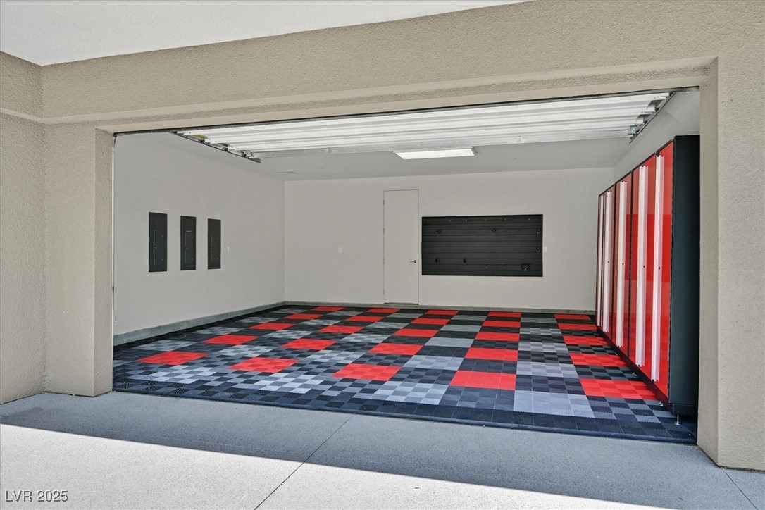 807 Magnum Cliff Court