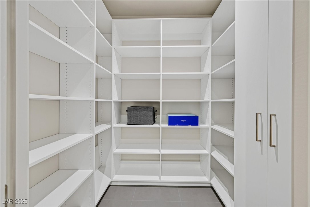 807 Magnum Cliff Court