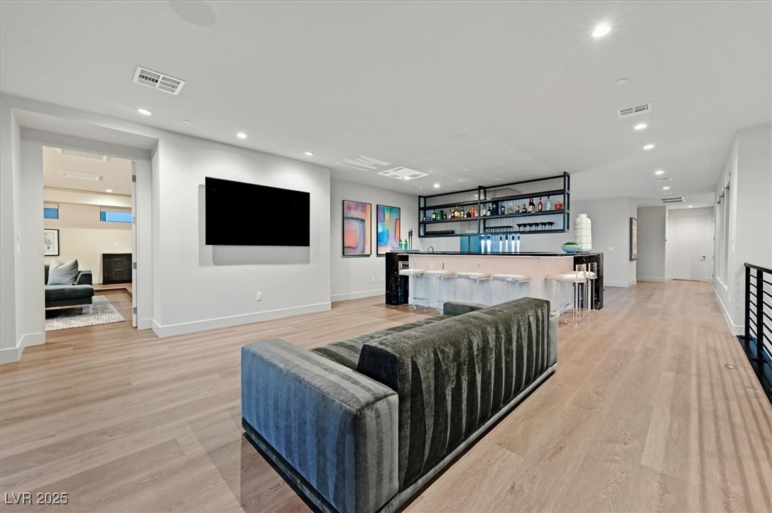 807 Magnum Cliff Court